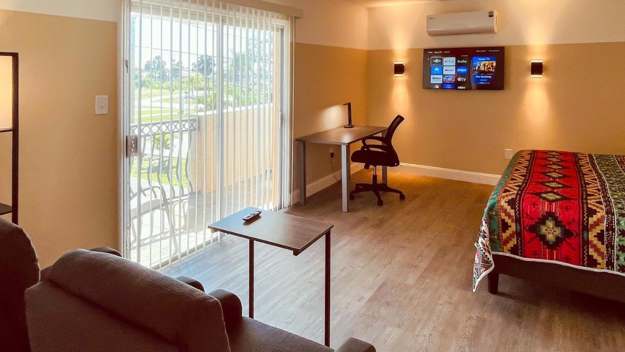 White Orchid Apartments فورت مايرز المظهر الخارجي الصورة